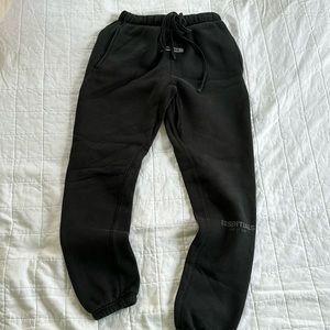 Fear of God - Essentials - Sweat Pant - black